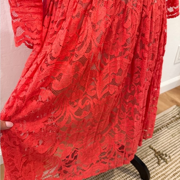 Coral Lace Dress 12P - Picture 4 of 6